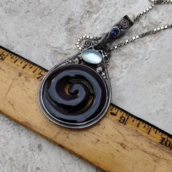 RARE SAJEN Sterling Silver Amethyst Purple Cats Eye Spiral Pearl Pendant w Chain